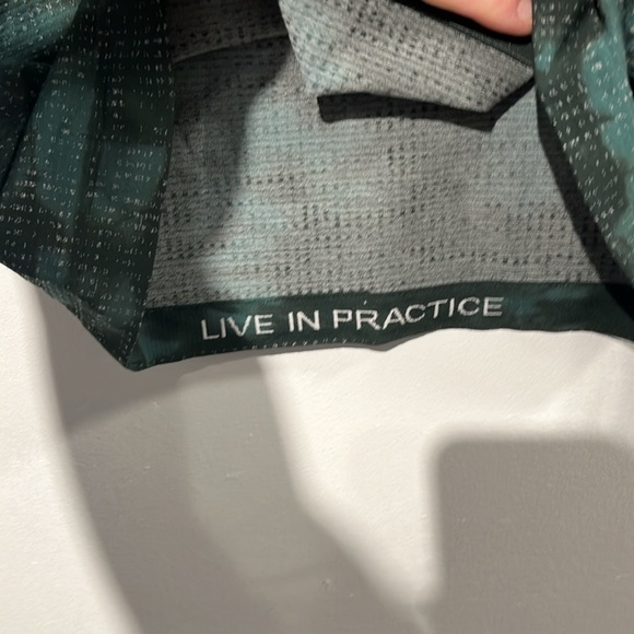 Lululemon Metal Vent  Tech Short Sleeve Shirt in marble dye - size XS - Picture 8 of 10